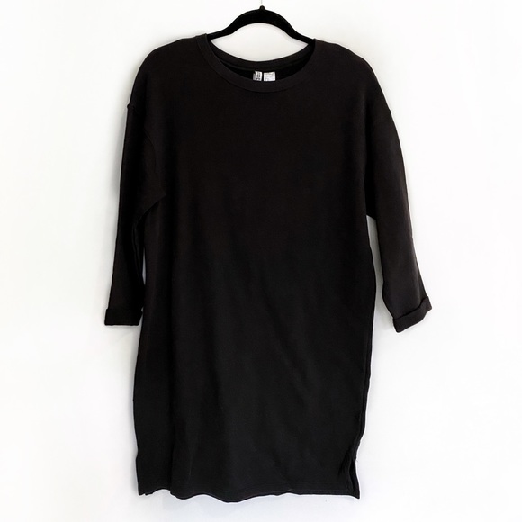 Sweater Dress - Picture 3 of 4